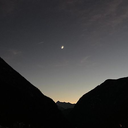 Romantica Camera Valtournenche Eksteriør bilde